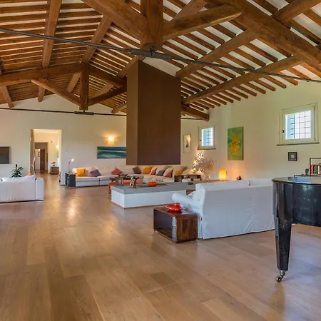 Tenuta Bellafonte 14, Emma Bevagna