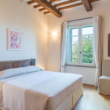 Villa Tenuta Bellafonte 14, Emma Bevagna