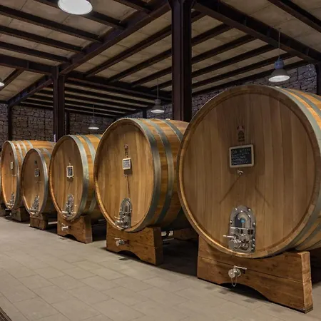 Tenuta Bellafonte 14, Emma Villa Bevagna